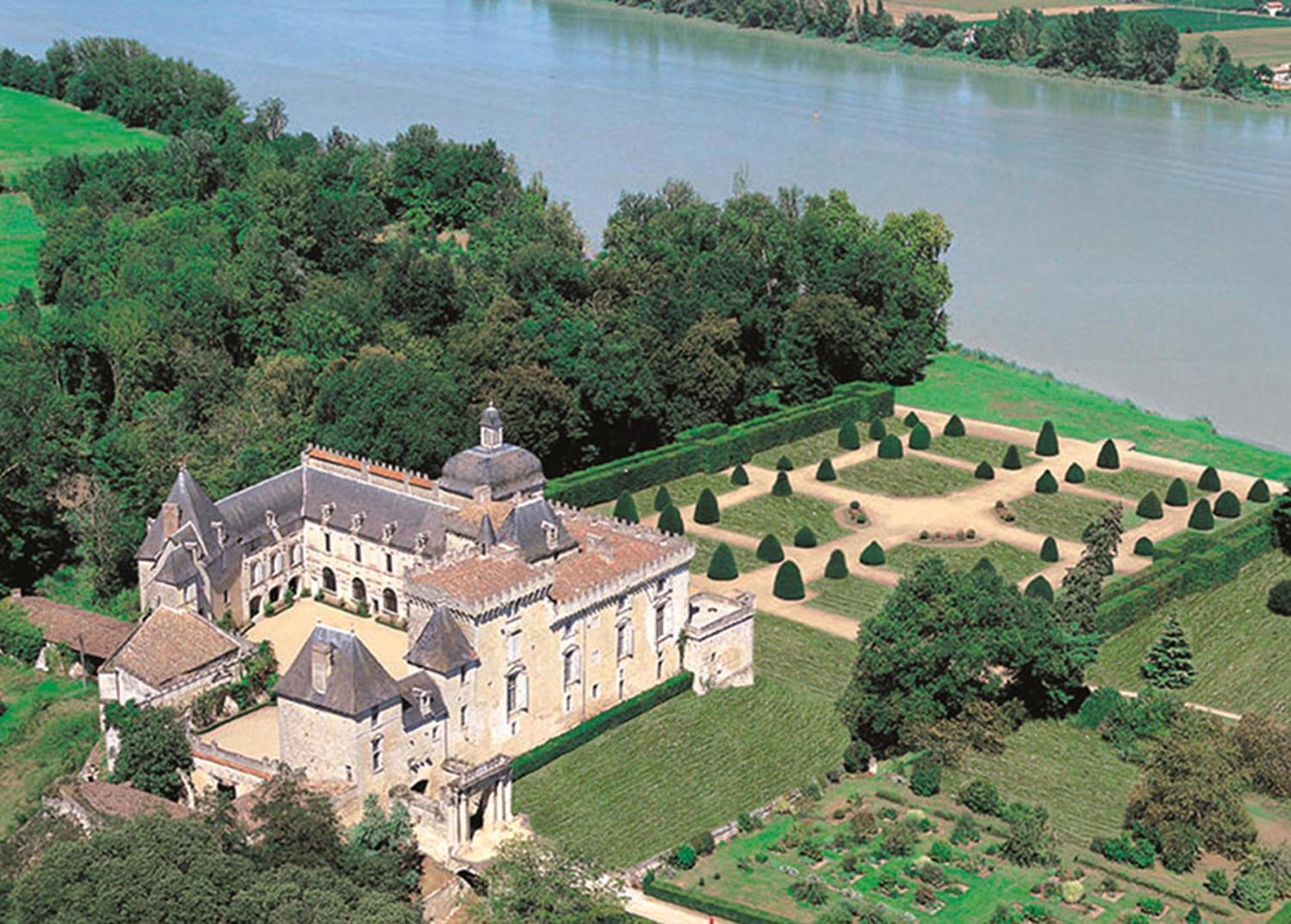 Meuble De Tourisme Classe 3 Etoiles Le Ptit Coin De Soleil - Saint Ciers D'Abzac Exterior foto